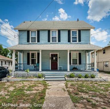 Main picture of 822 Grand Central St