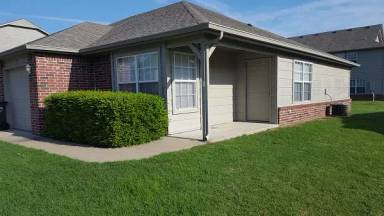 Main picture of Hamilton Crossing Apartments