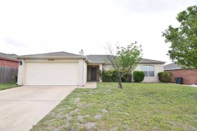 Main picture of 3709 Fieldcrest Dr