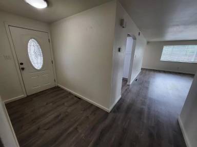 Main picture of 726 Sonoma St