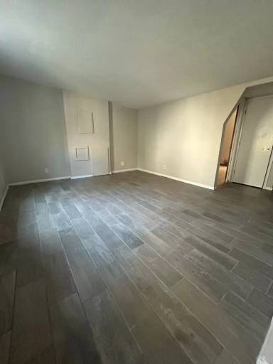 Main picture of 4640 Izard St