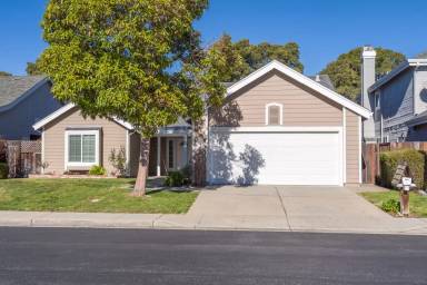Main picture of 349 Thatcher Ln