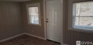 Main picture of 120 Johnston Blvd