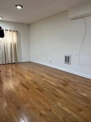 Main picture of 4848 63rd St