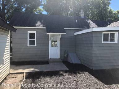 Main picture of 718 Crosby St NW