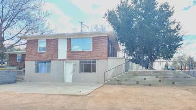 Main picture of 1312 Acacia Dr