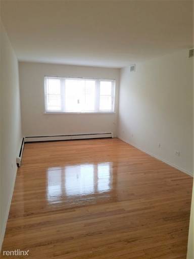 Main picture of 6830 N Sheridan Rd Apartments