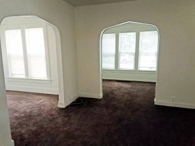 Main picture of 1912 Wood St