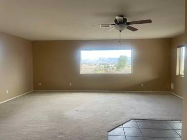 Main picture of 717 E Peila Ave