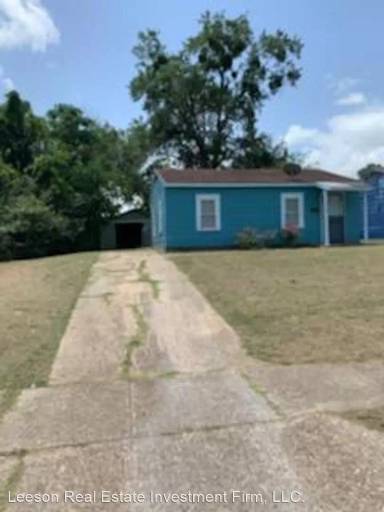 Main picture of 3509 Pleasant Dr