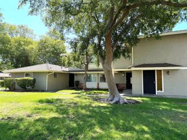Main picture of 903 Amistad Ct