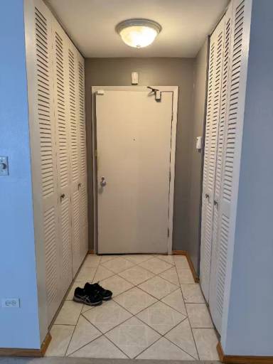 Main picture of 6139 Knoll Wood Rd