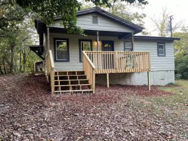 Main picture of 5717 Dewey Heights Rd