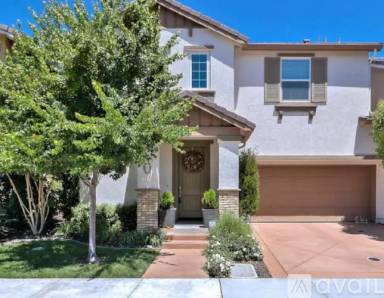 Main picture of 33 Angra Way