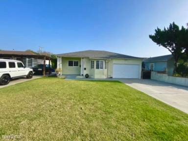 Main picture of 12246 Richeon Ave