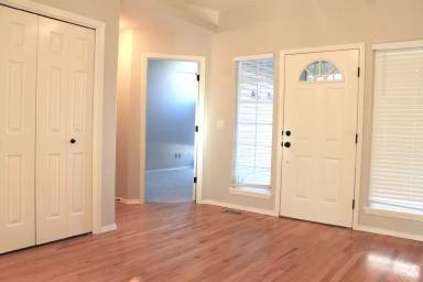 Main picture of 1509 N Ellington Pl
