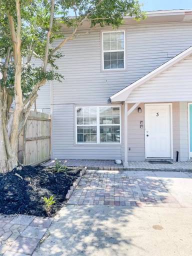 Main picture of 207 Ann Cir