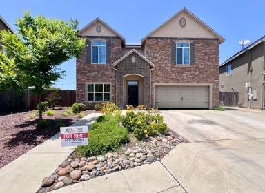 Main picture of 3381 N Filbert Ave