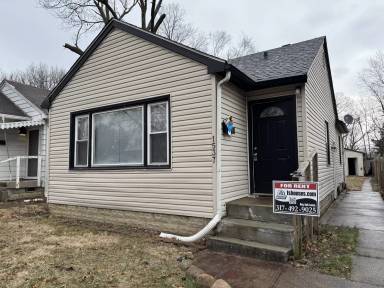 Main picture of 1521 N Temple Ave