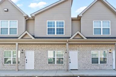Main picture of 541 New South Dr