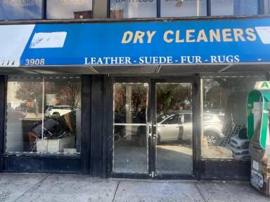 Main picture of 3908 Kennedy Blvd