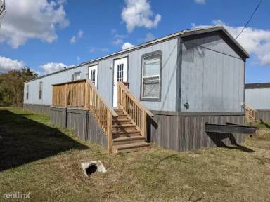 Main picture of 4120 W Cedar Bayou Lynchburg Rd