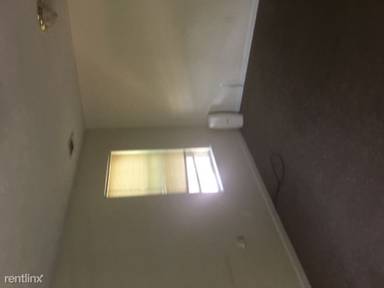 Main picture of 4729 Victoria Dr