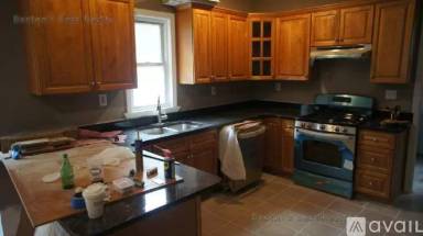 Main picture of 31 Quint Ave