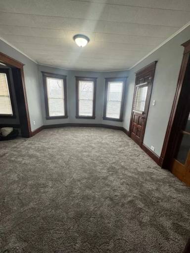 Main picture of 34 Dewitt St