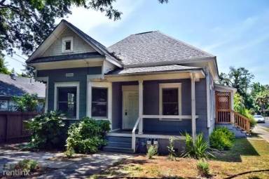 Main picture of 1220 Broadway St