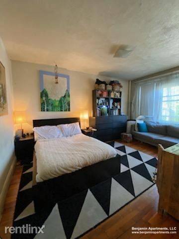 Main picture of 25 Walbridge St Apartments