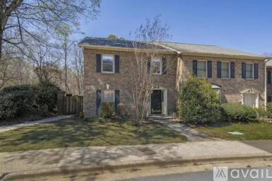 Main picture of 1934 Mountain Laurel Ln