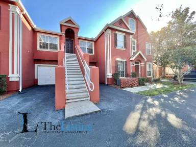 Main picture of 9126 Lake Chase Island Way
