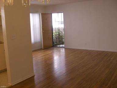 Main picture of 919 S Sherbourne Dr