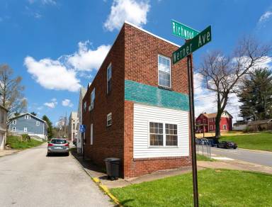 Main picture of 716 Werner St