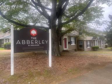 Main picture of 2140 Ingleside Ave