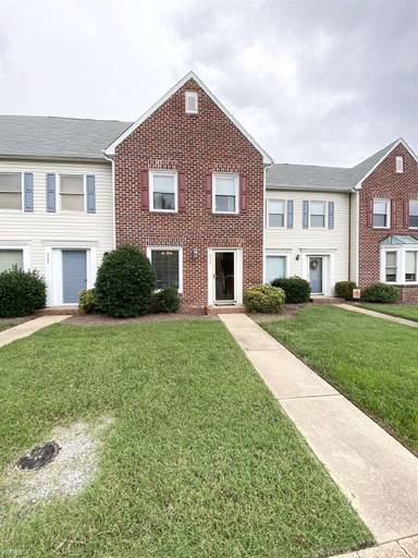 Main picture of 2262 High Bush Cir