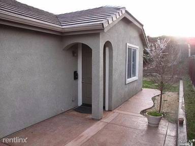 Main picture of 884 Antiquity Dr