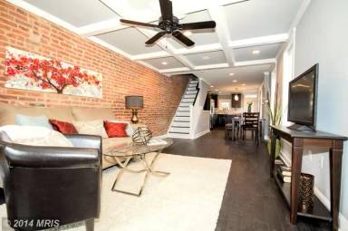 Main picture of 1006 S Bouldin St