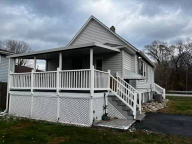 Main picture of 18902 Wentworth Ave