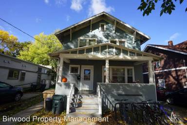 Main picture of 116 S Orchard St