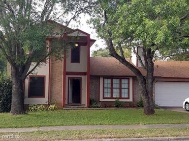 Main picture of 3007 Overland St