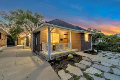 Main picture of 2855 Fowler Ave