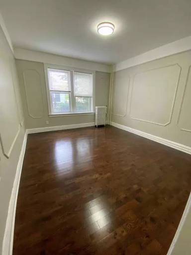 Main picture of 165 W 48th St