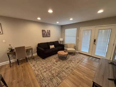 Main picture of 609 Blanco St
