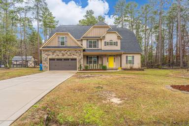 Main picture of 100 Harper Ln