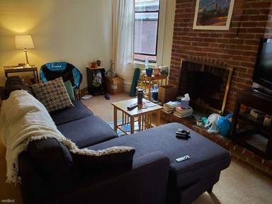 Main picture of 630 Summerlea St
