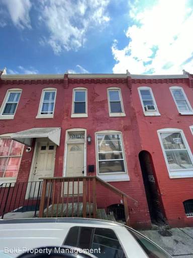 Main picture of 1316 Kenny St