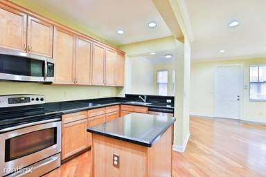 Main picture of 980 Marina del Ray Ln