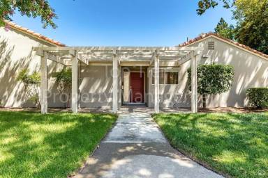 Main picture of 1401 Los Vecinos